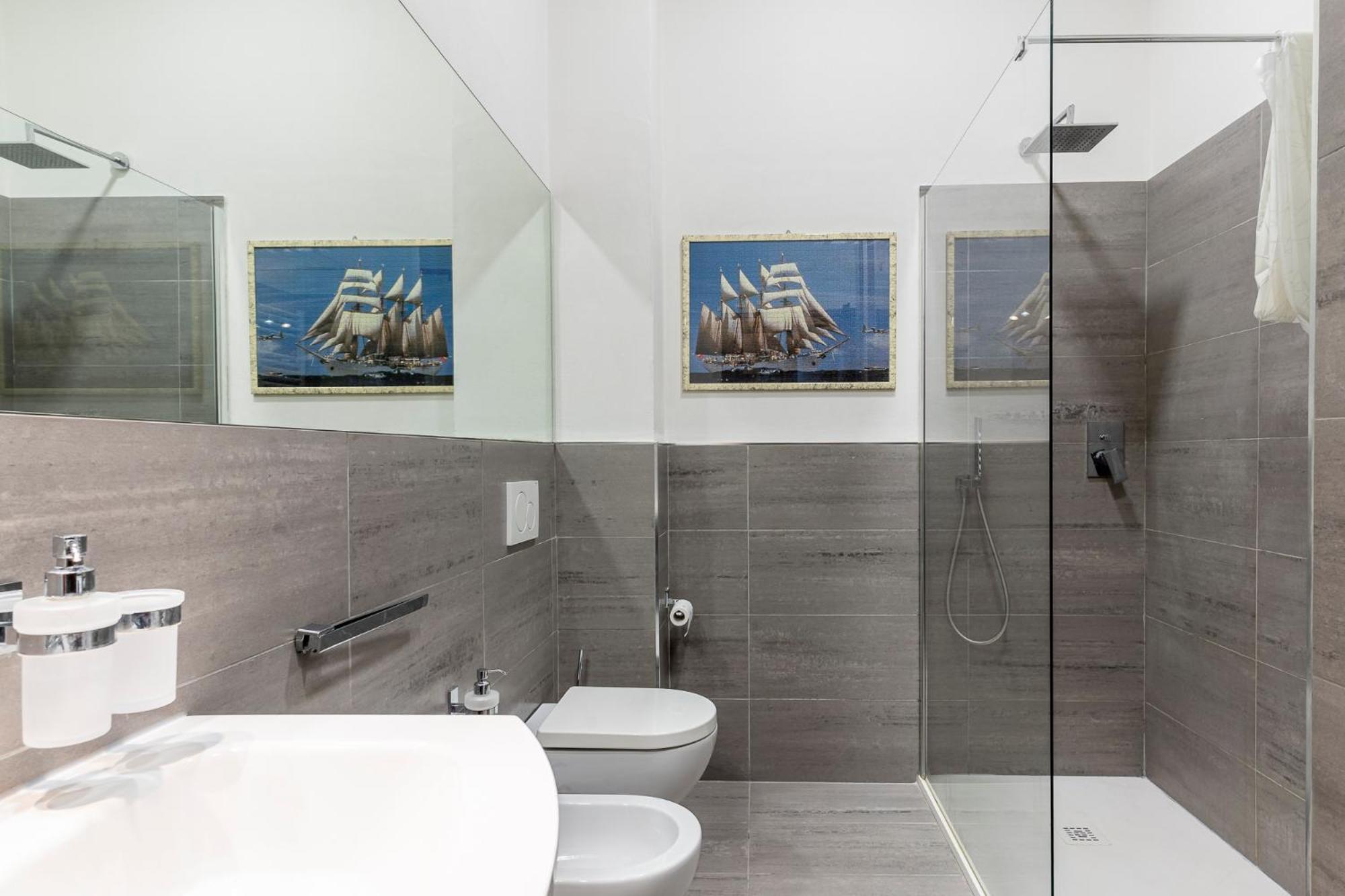 Bagni Pancaldi Sea View Apartment! Livorno Bagian luar foto